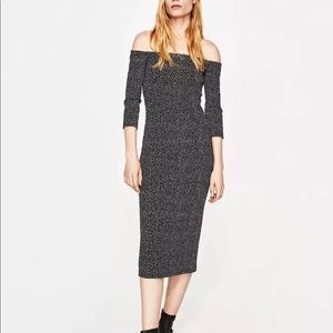 Zara body con polka dot dress